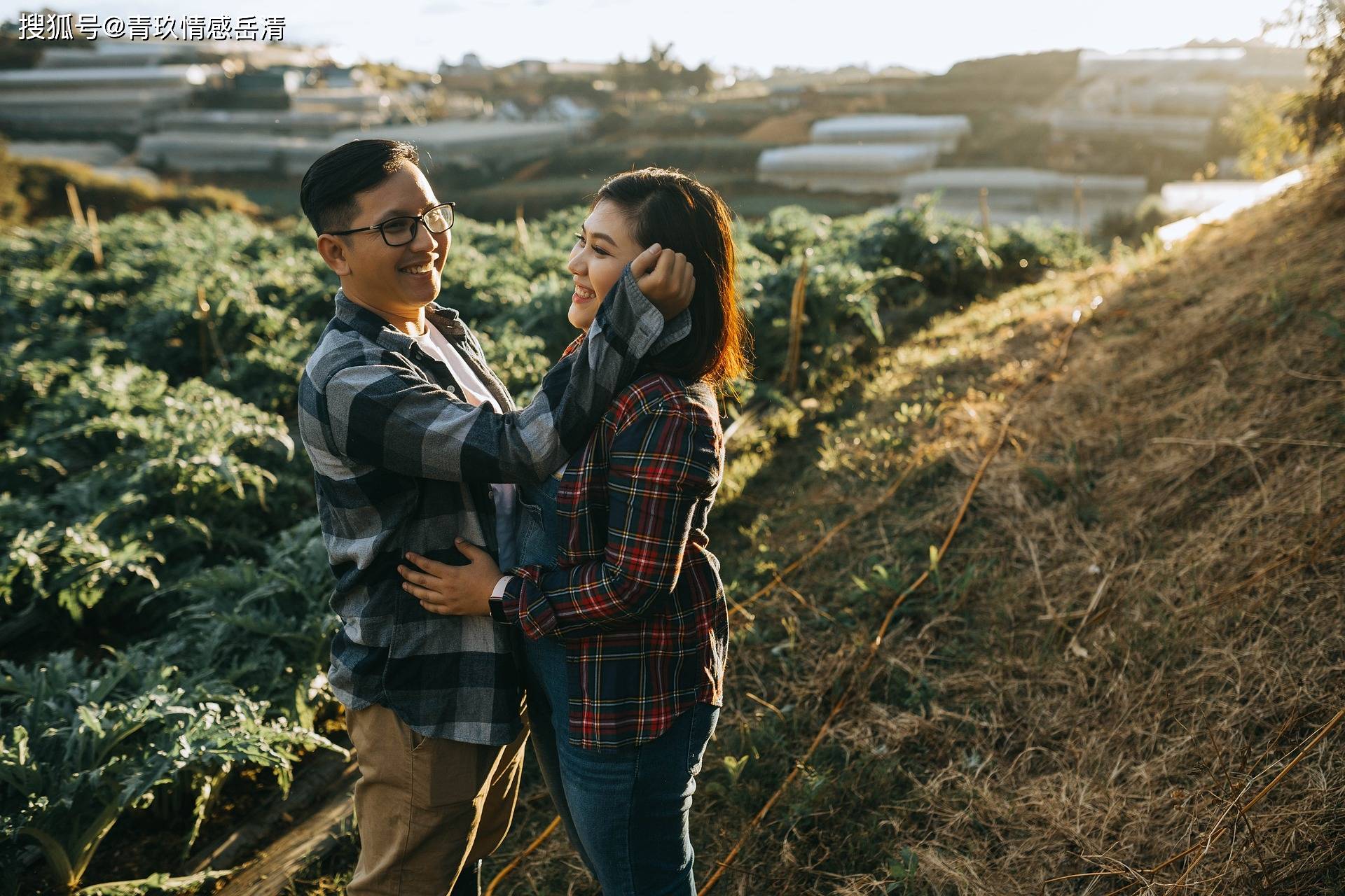 情侣冷淡期多久会出现,如何度过冷淡期?_爱情_对方_感情