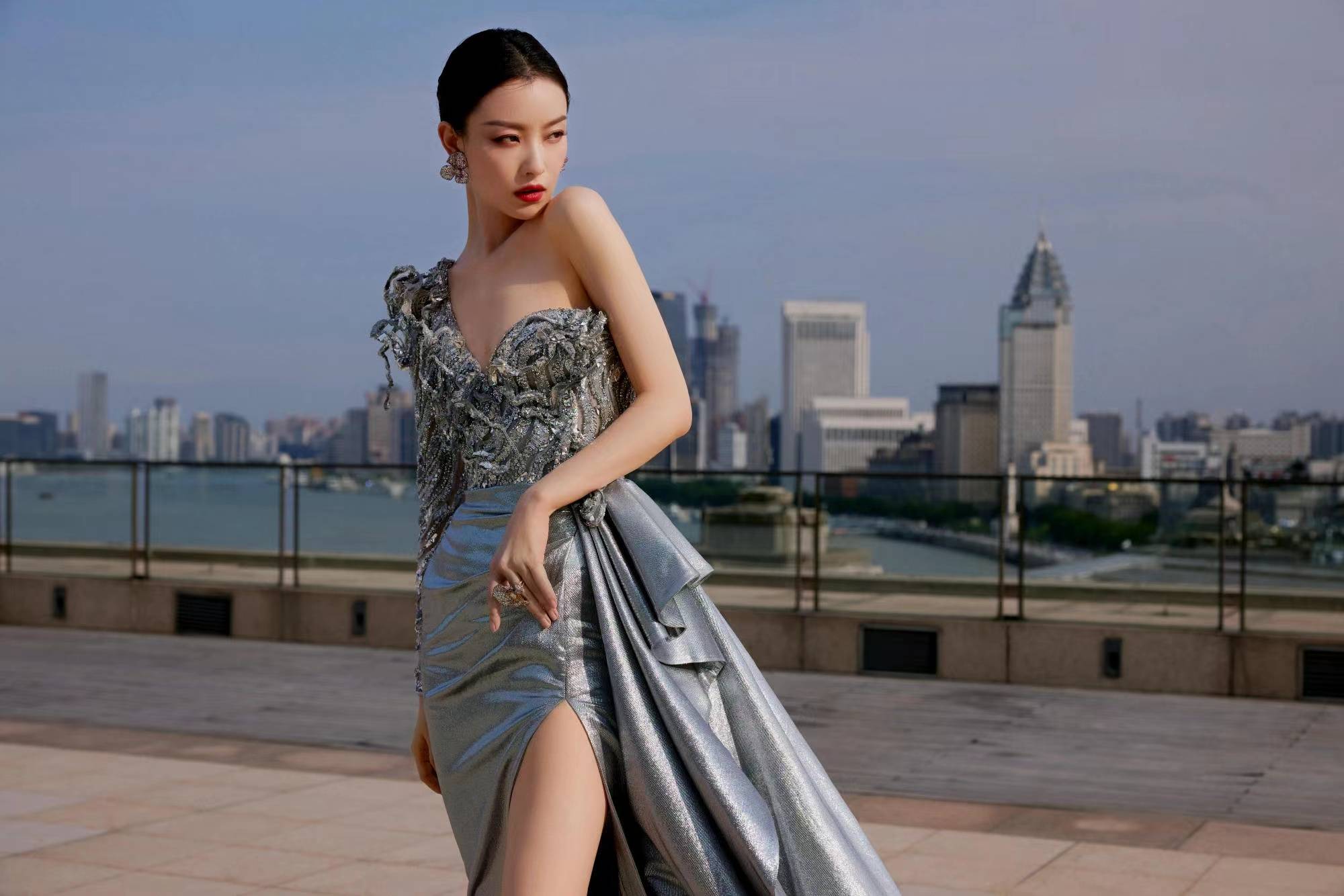 第六代谋女郎倪妮气场高级更霸气不愧巩俐第二接班人