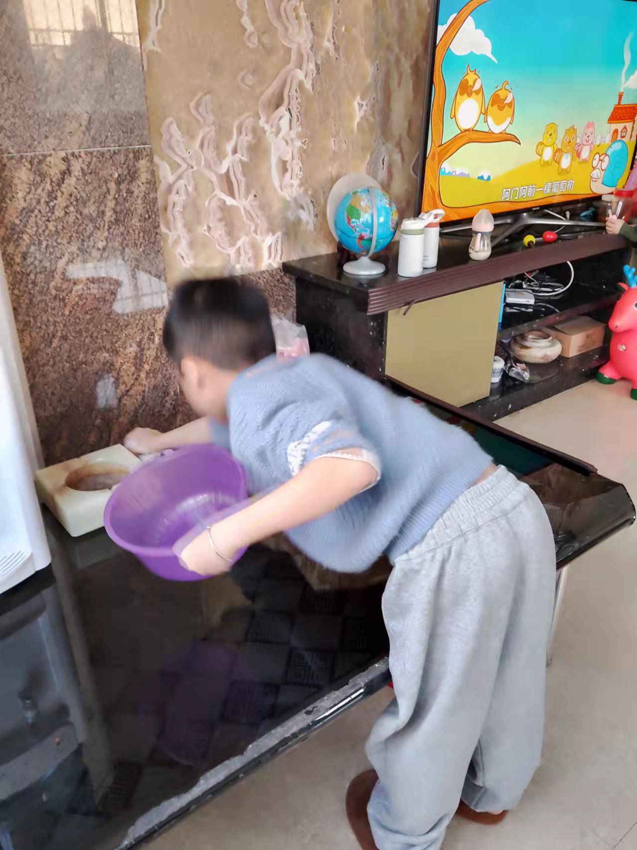 人气|第三届“奶糖叔叔杯”少儿主持人大赛 形象大使—— 李忠轩