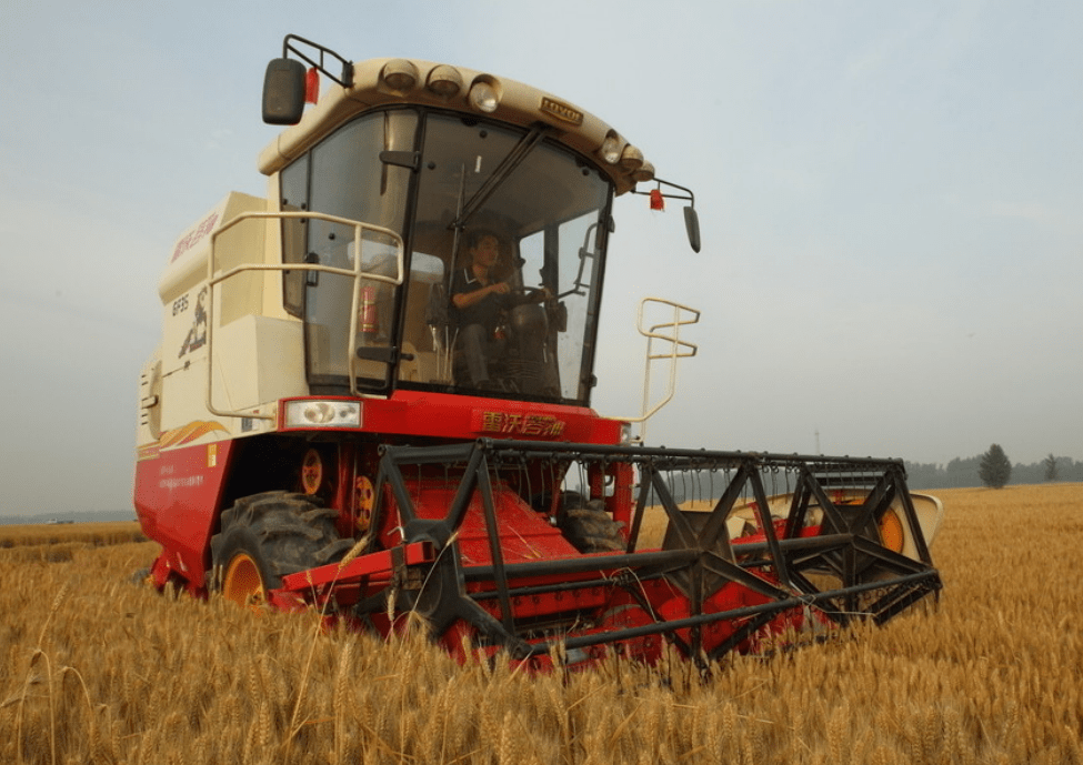 小麦收割机操作注意事项