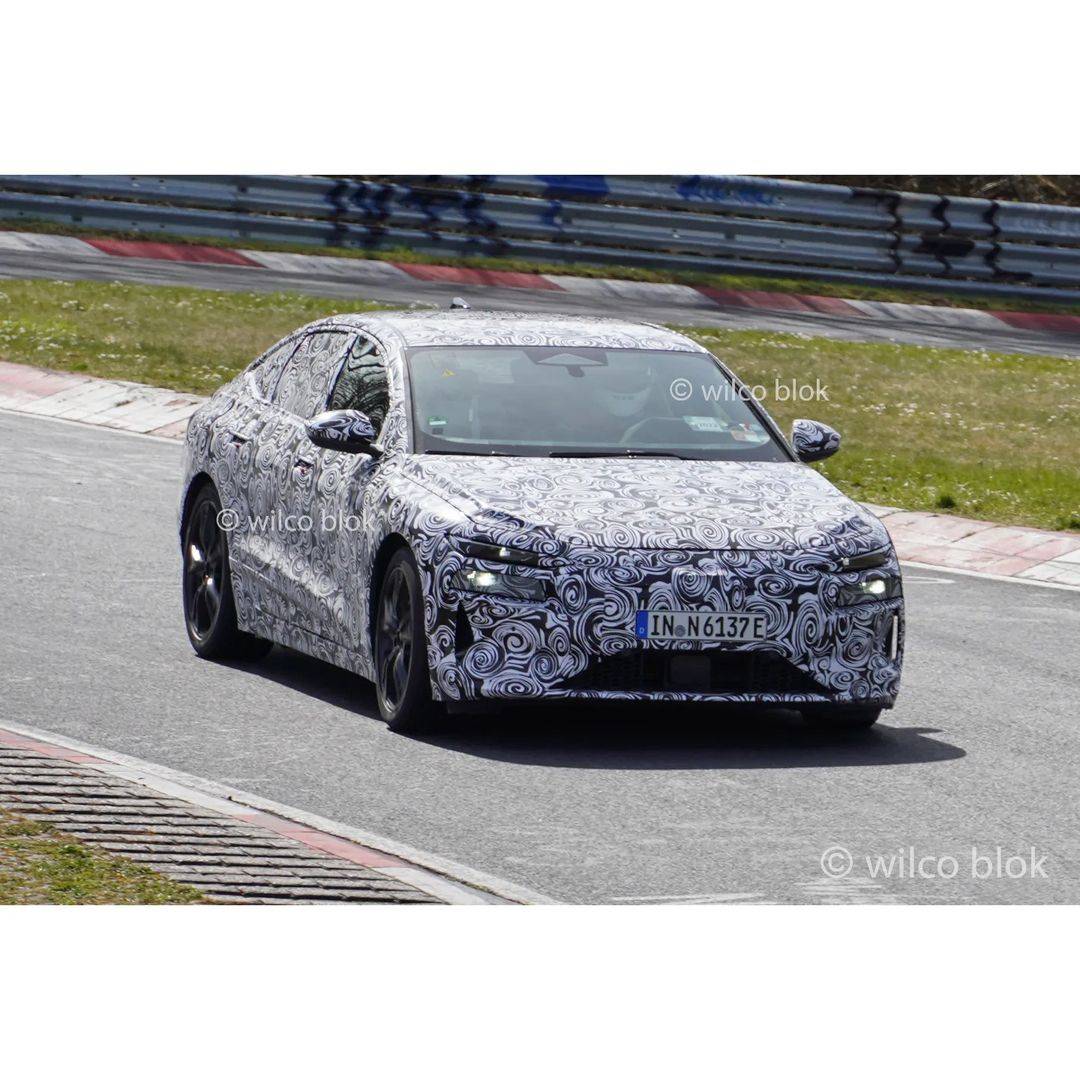 疑似全新奥迪a6路试谍照曝光采用全新风格打造换装分体式大灯