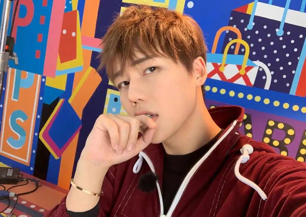 不得不说,当今社会像艺人刘维这么孝顺的年轻人,已经不多了