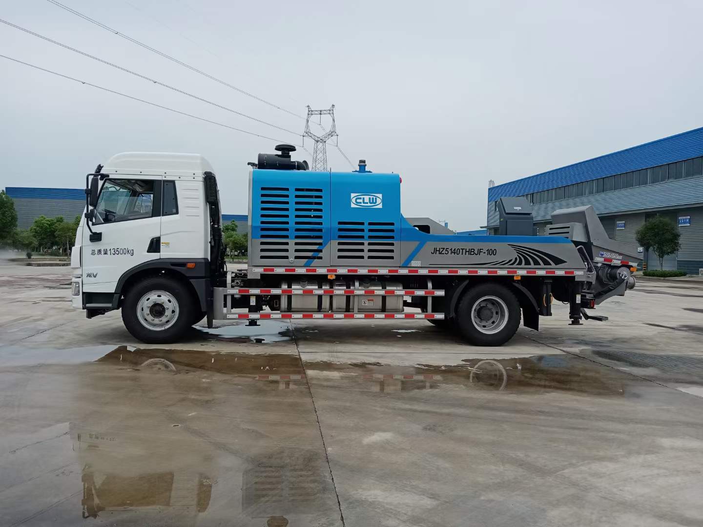 国六解放车载式混凝土泵车参数图片介绍