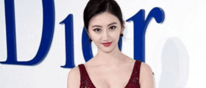 原创王思聪从来不喷的女星，第一位是因为欣赏，后2位王健林都不敢惹
