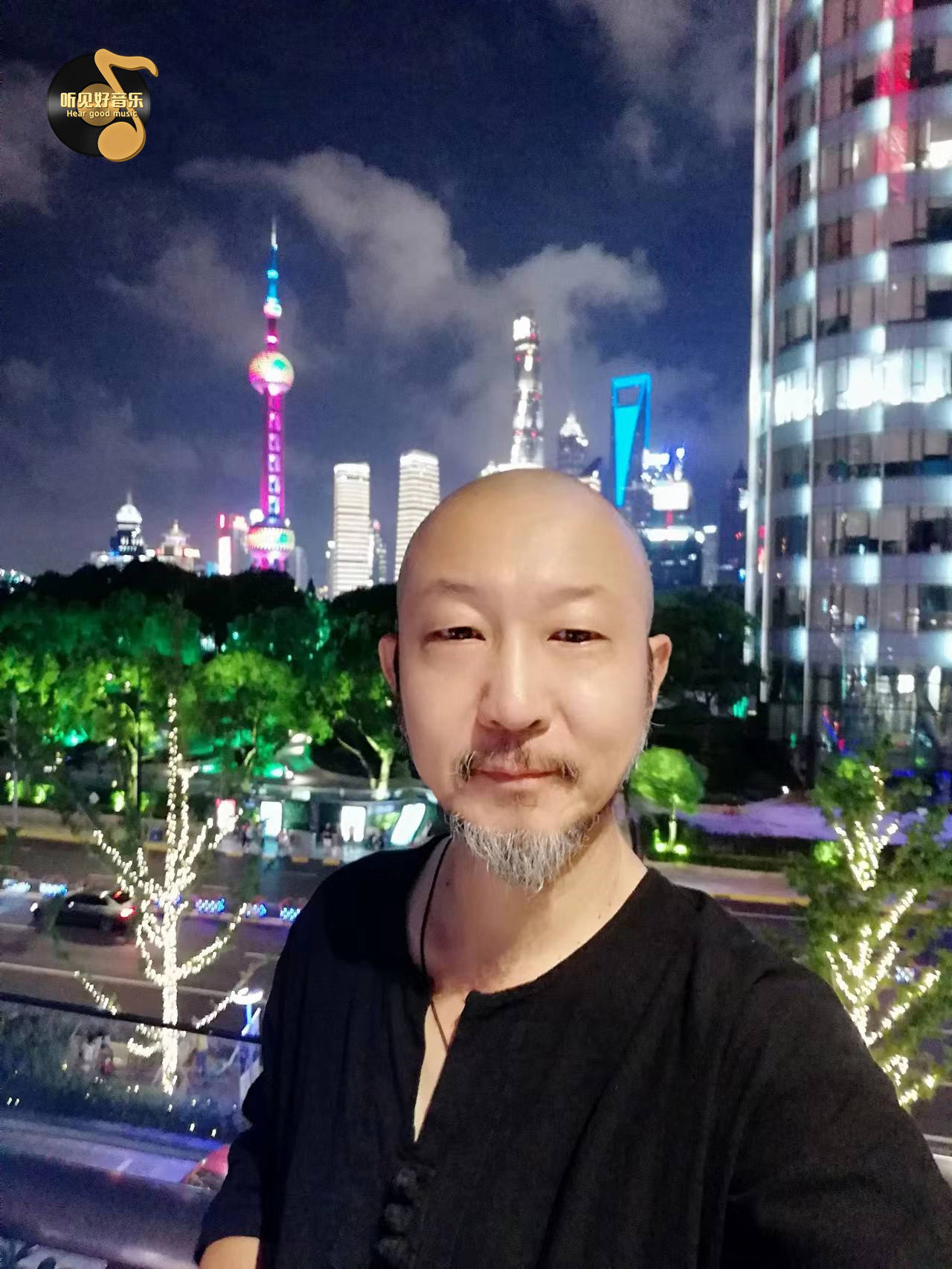 红馆之歌做自己的偶像mv男声版上线发行演唱蒋少华