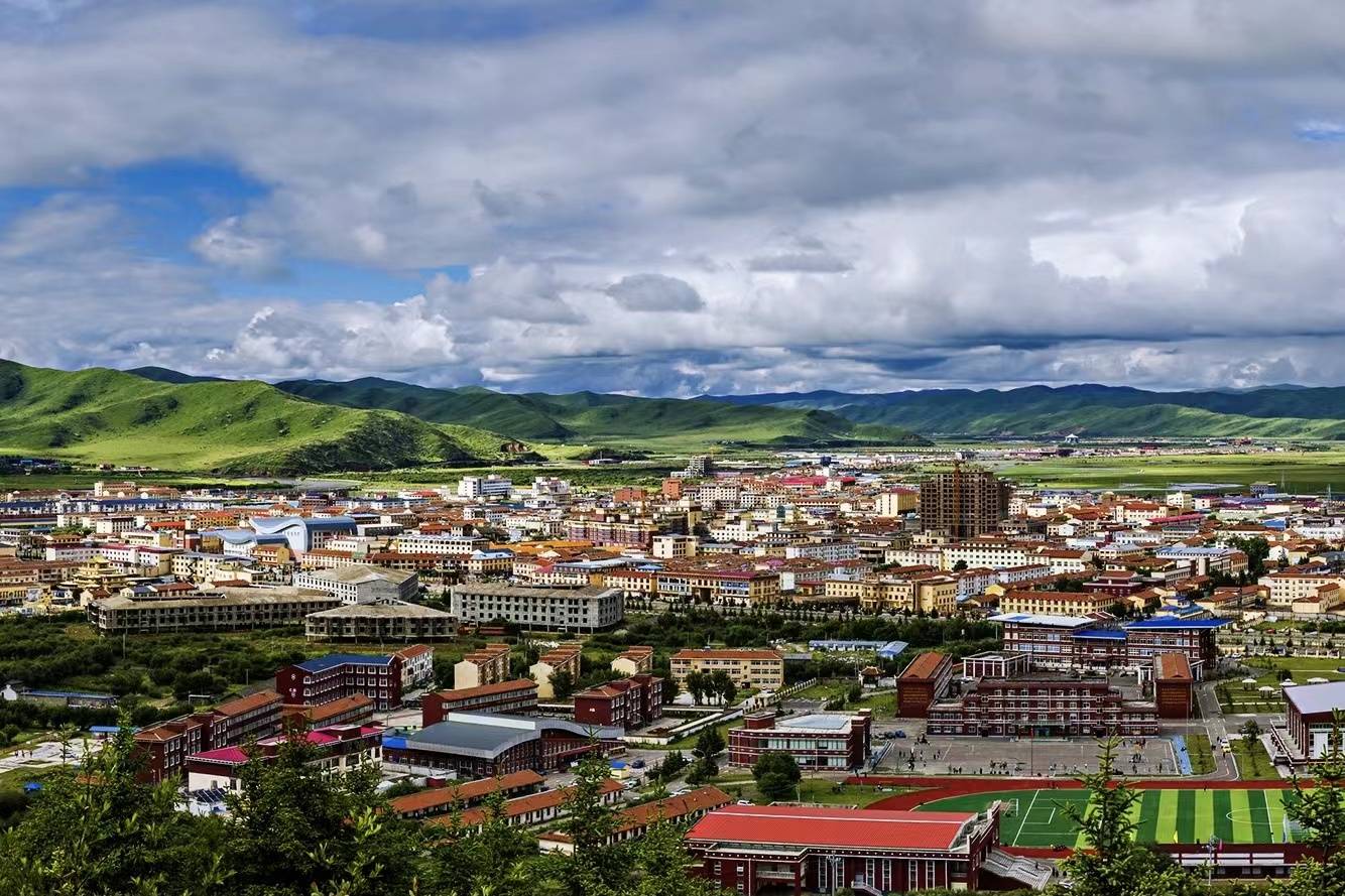 红原县进入建设攻坚年60个项目集中开工