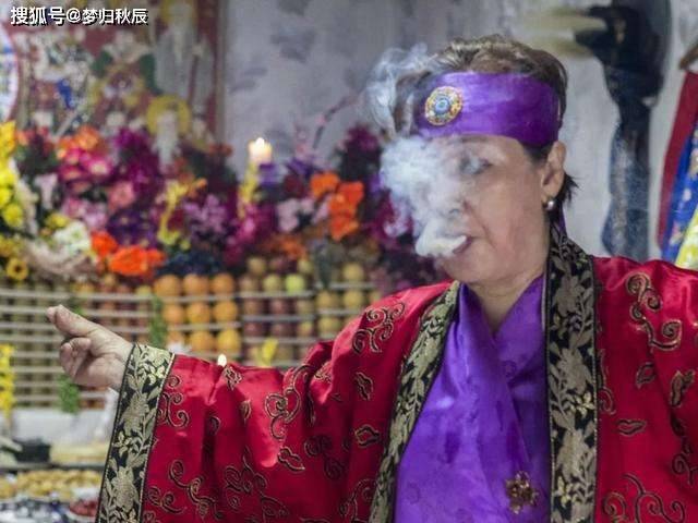 刘焉_张修_卢夫人