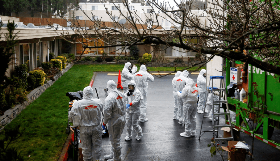 图集|百万美国人死于新冠 镜头下具象的绝望和希望_死亡_疫情_病例