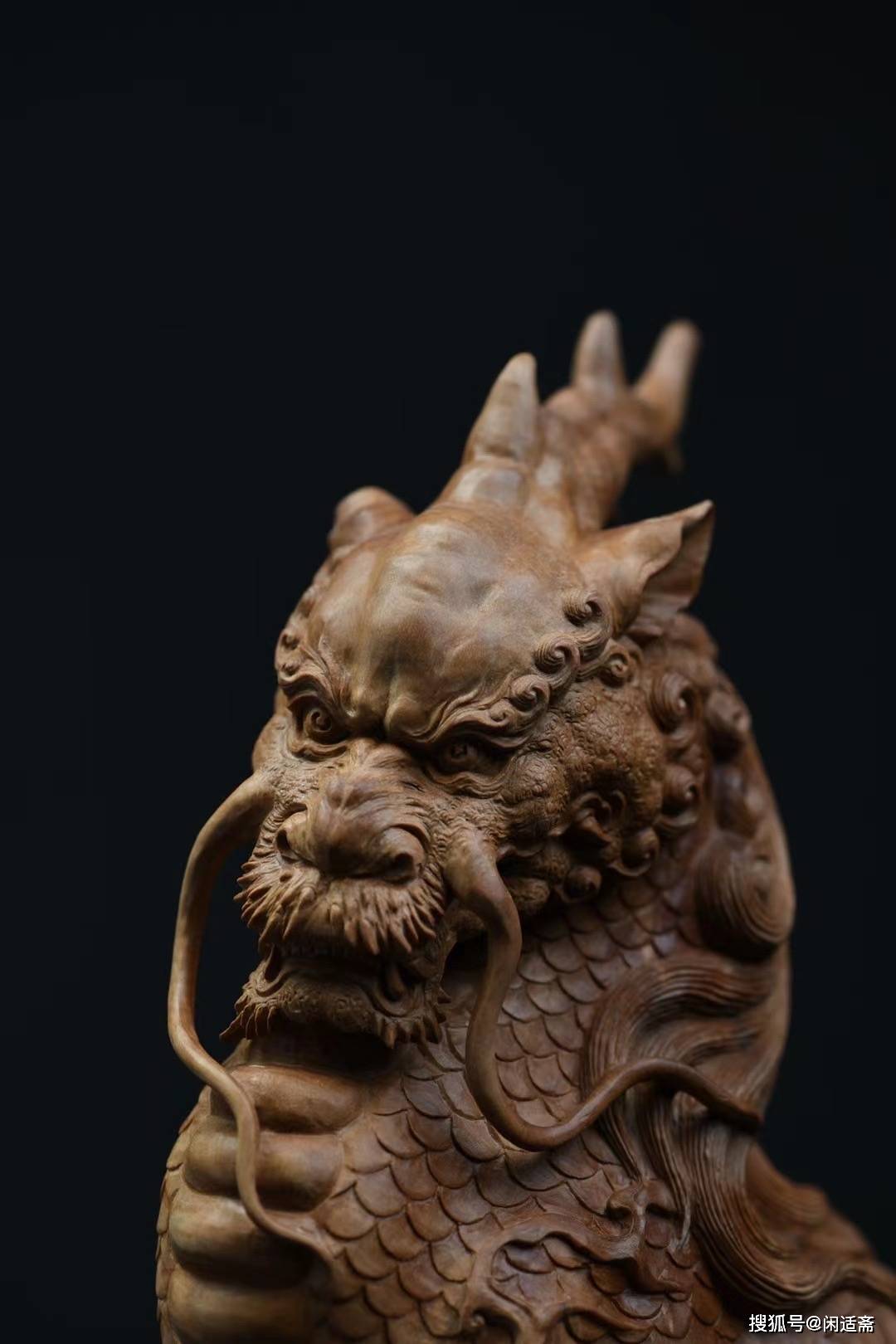 原创镇宅瑞兽老山檀香木雕甪端神兽