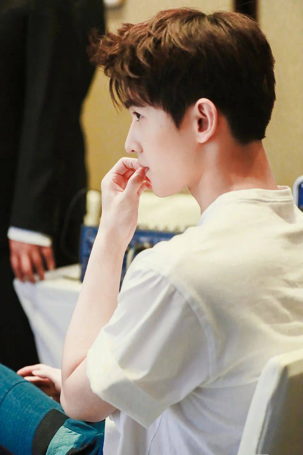 杨洋明星爱豆头像壁纸