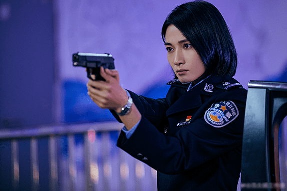 冯文娟重生之门高燃收官角色出圈演技获赞