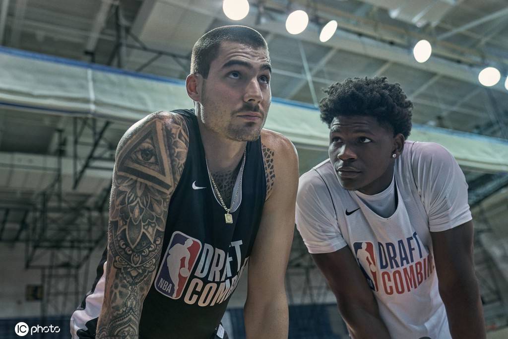 运动电影《必胜球探》剧照 见证篮球天才艰辛之路搜狐大视野搜狐新闻