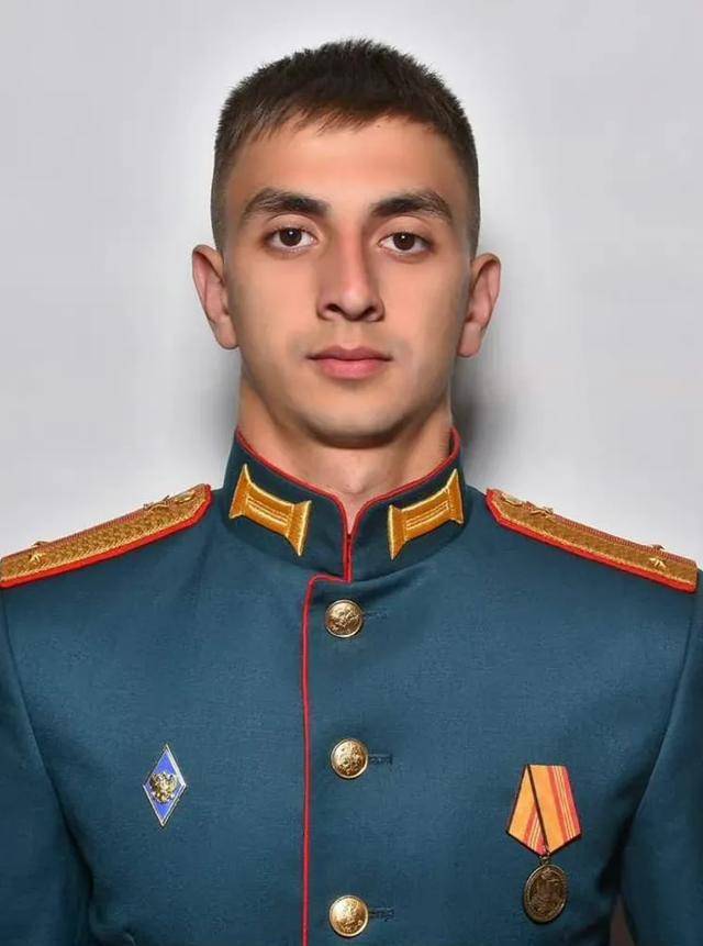 北奥塞梯俄军某部排长瓦迪姆达维多夫中尉确认在乌克兰战场阵亡