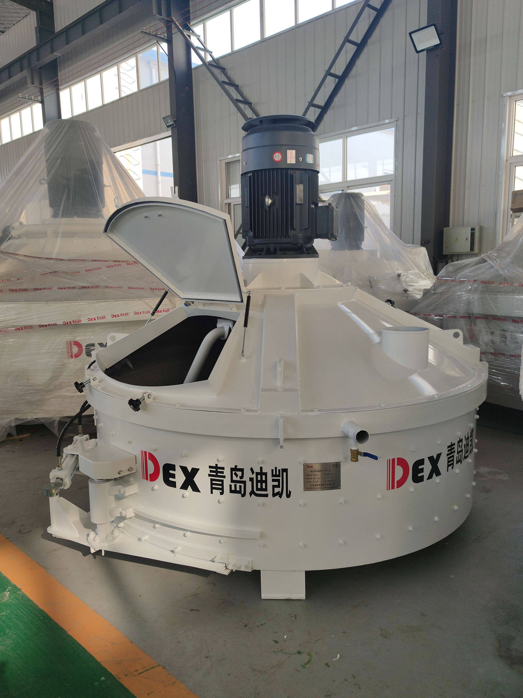 原创行星式搅拌机活力激增推动了混凝土行业领域的深层次混合