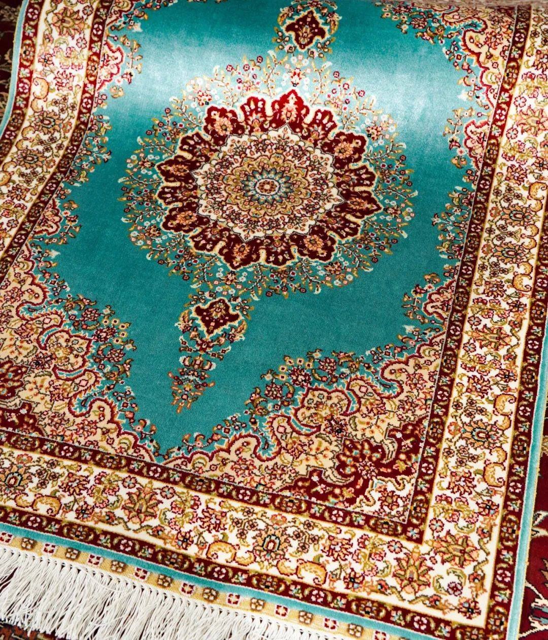 手工地毯—无法替代的工艺与艺术价值