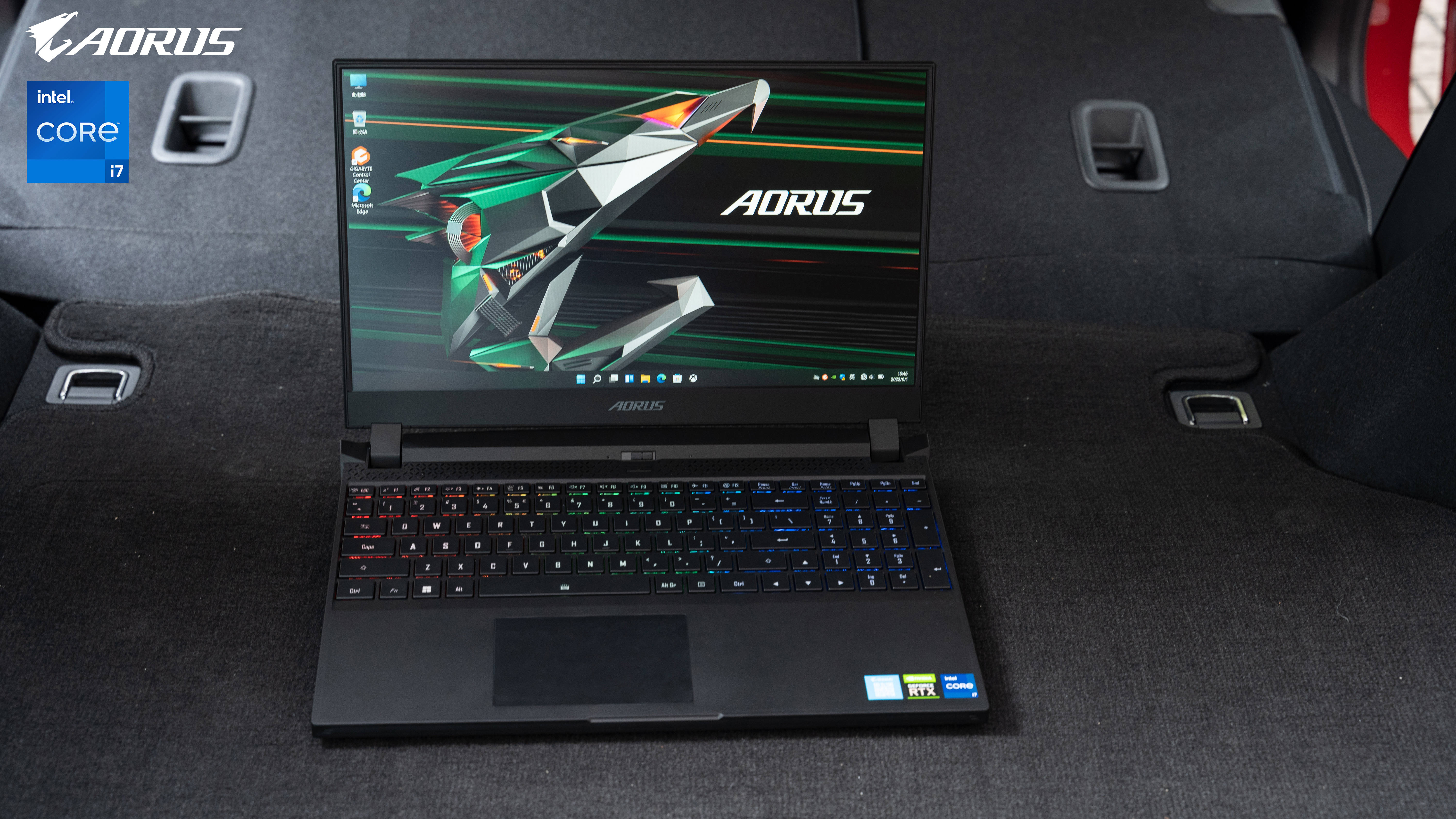 i7-12700H+RTX 3070超强组合，技嘉AORUS 5 SE4游戏本拆解评测_手机搜狐网