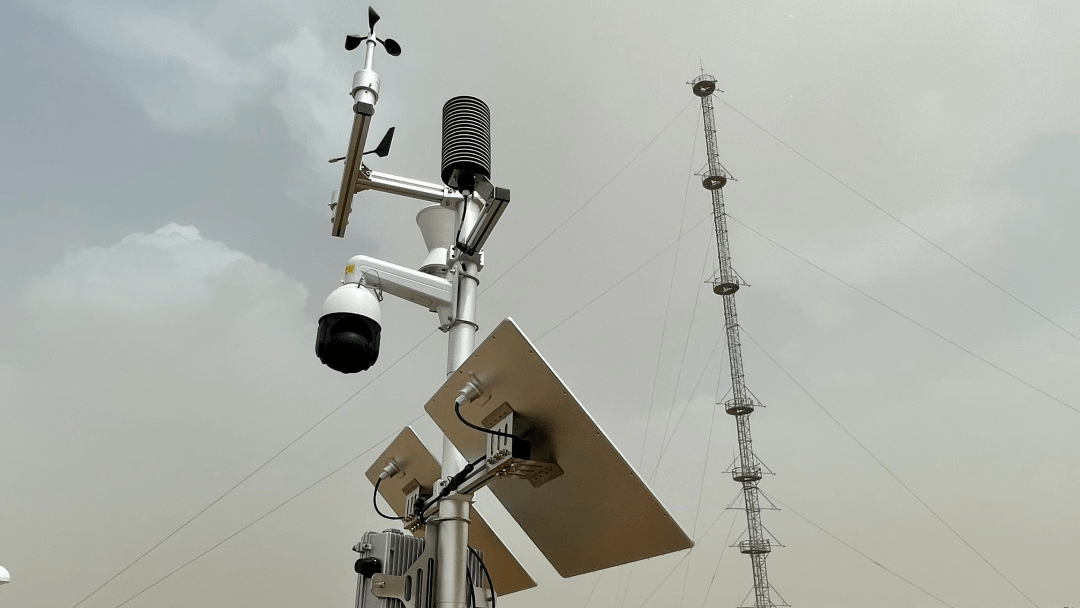 新型气象探测装备深入塔克拉玛干沙漠腹地首次地空联合智能探测完美