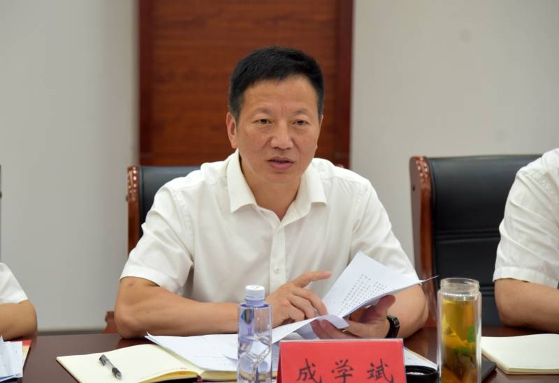 凤阳县人大常委会成学斌主任一行调研指导检察工作_监督_工作区_述职