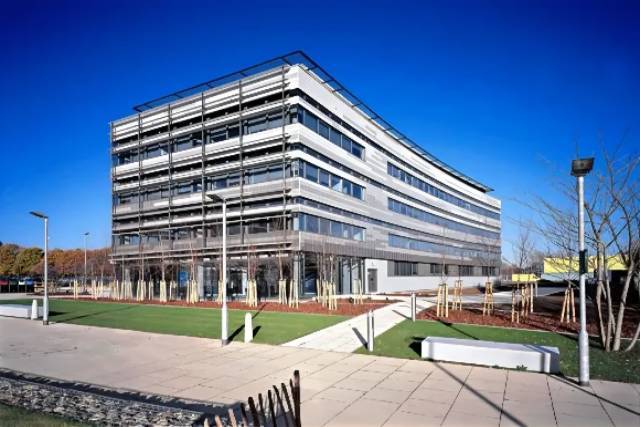 安格利亚鲁斯金大学怎么样丨校园设施如何 课程 学分 国际视野 安格利亚鲁斯金大学怎么样丨校园设施如何 课程 学分 国际视野