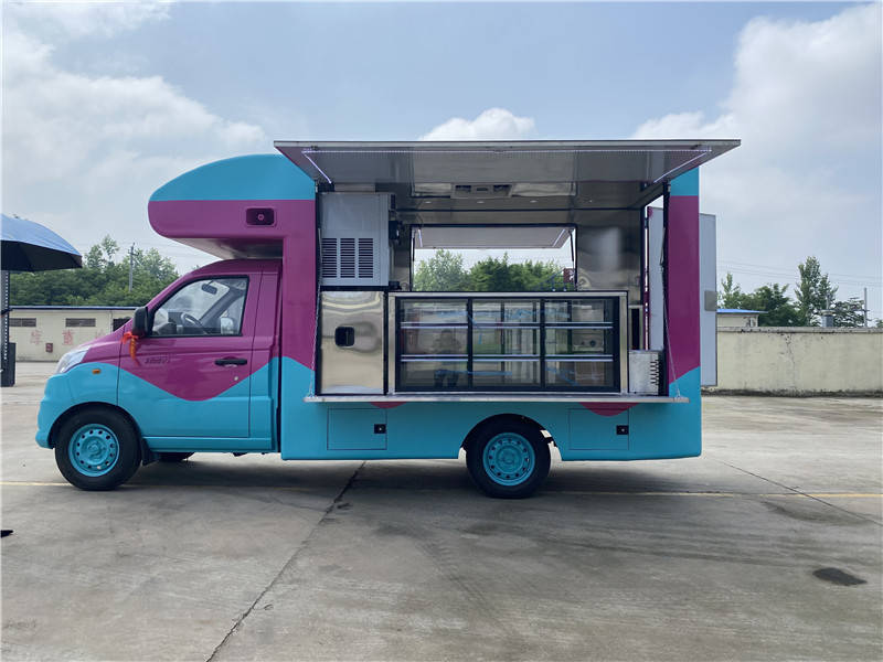 流动售货车,一款可以在户外售卖冰淇淋,冷饮,奶茶,小吃,烧烤,快餐