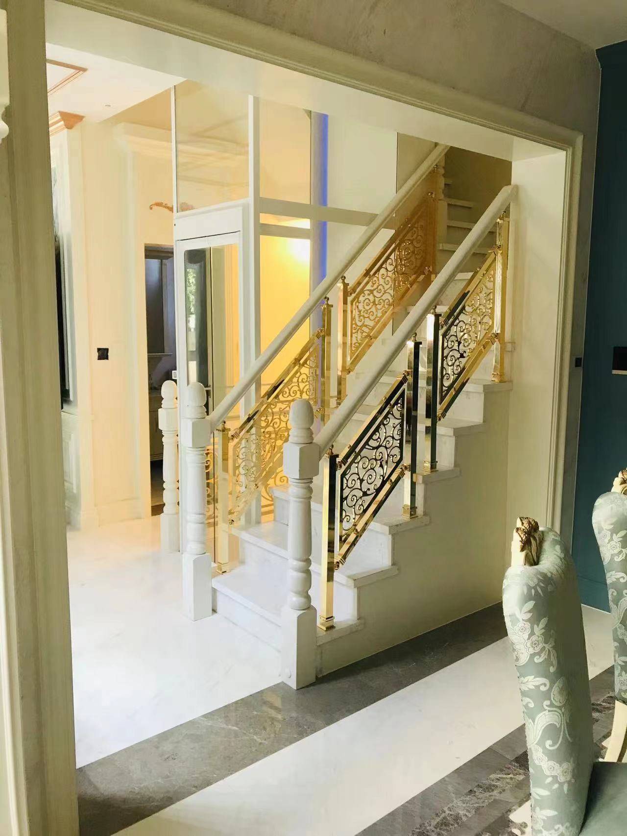 镜面铝艺楼梯护栏现代和复古圆满结合