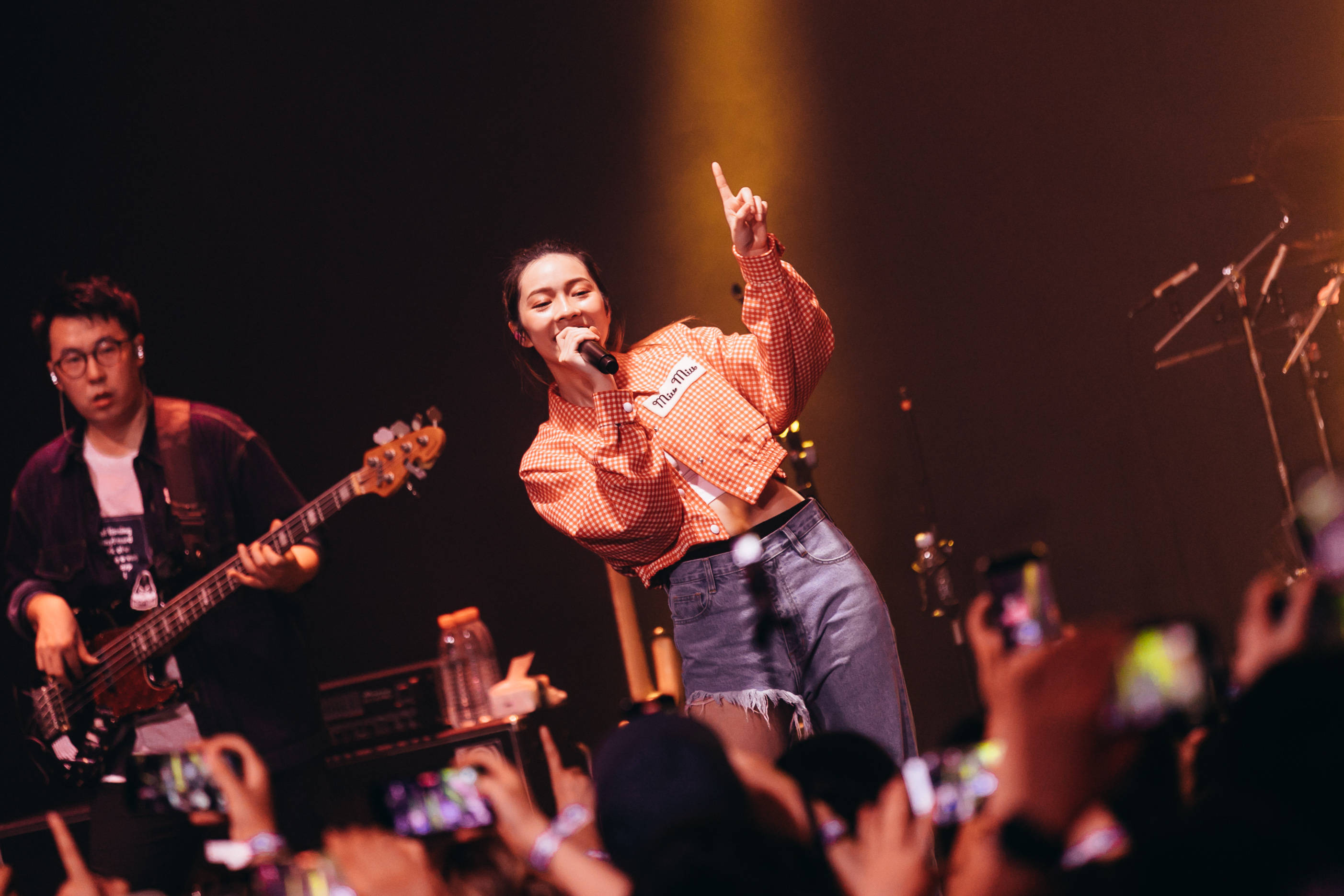 告五人巡演南京完美落幕 承诺写出更多表白圣曲_歌迷_演出_合唱