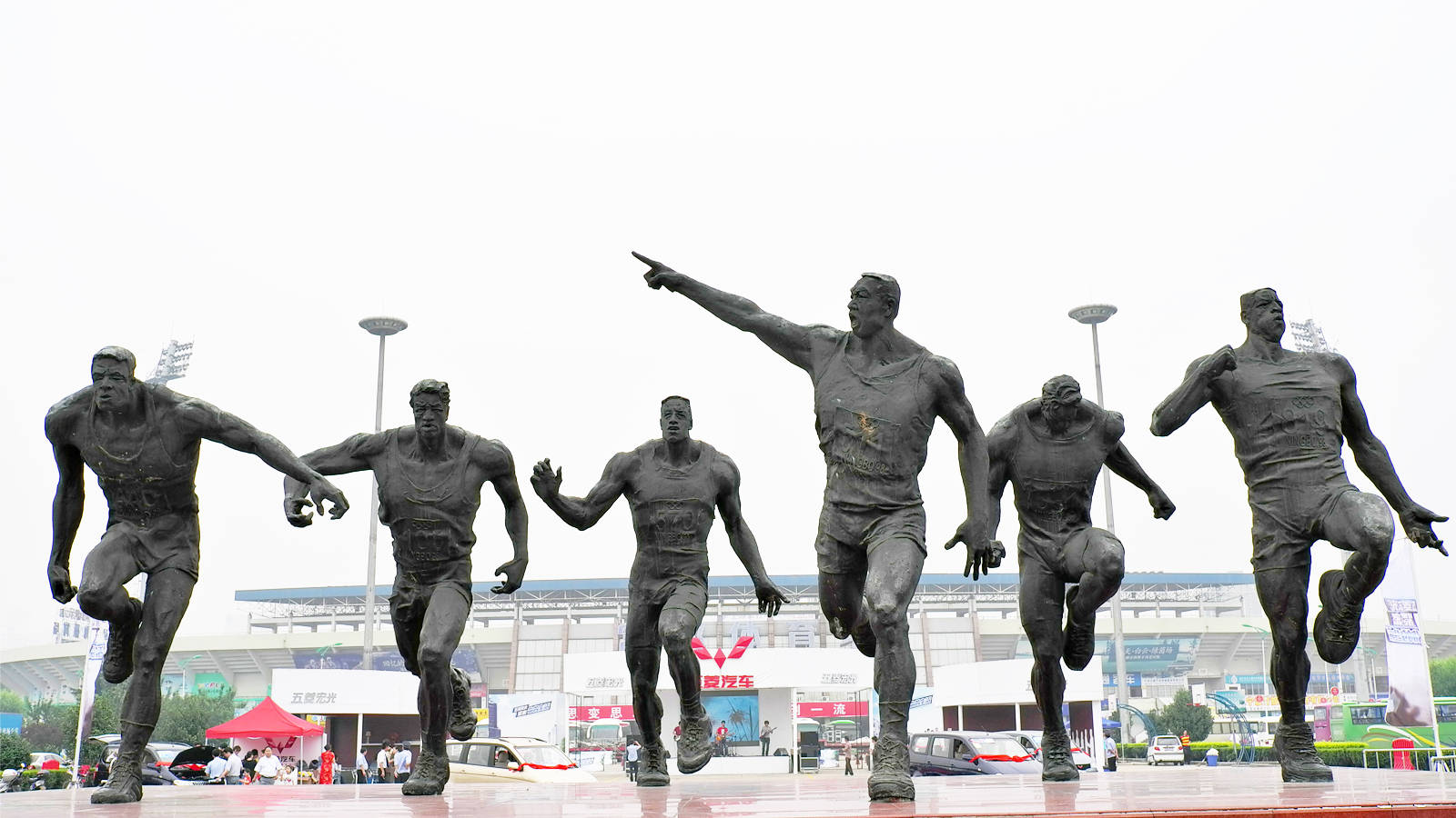 运动主题雕塑,体育精神_精神文明_铜雕_雕像