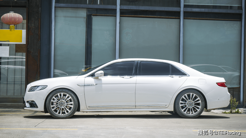 纹分体盘前:p60ns(银色)分体六活塞卡钳改装案例 | 林肯大陆改装tei