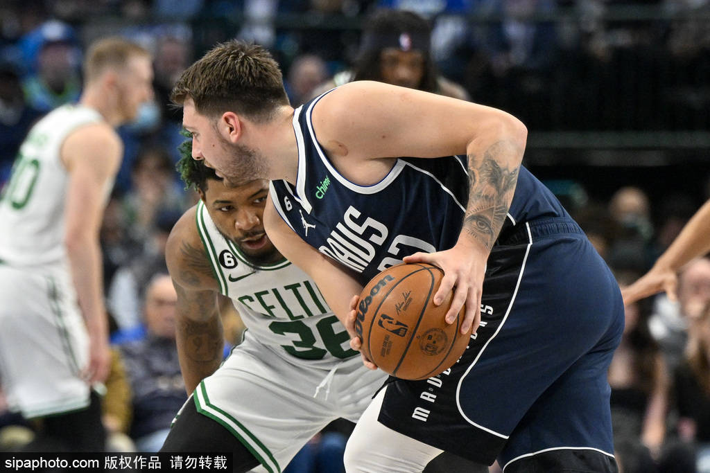 约基奇塔图姆巅峰对决谁才是当代全能王的真正代表