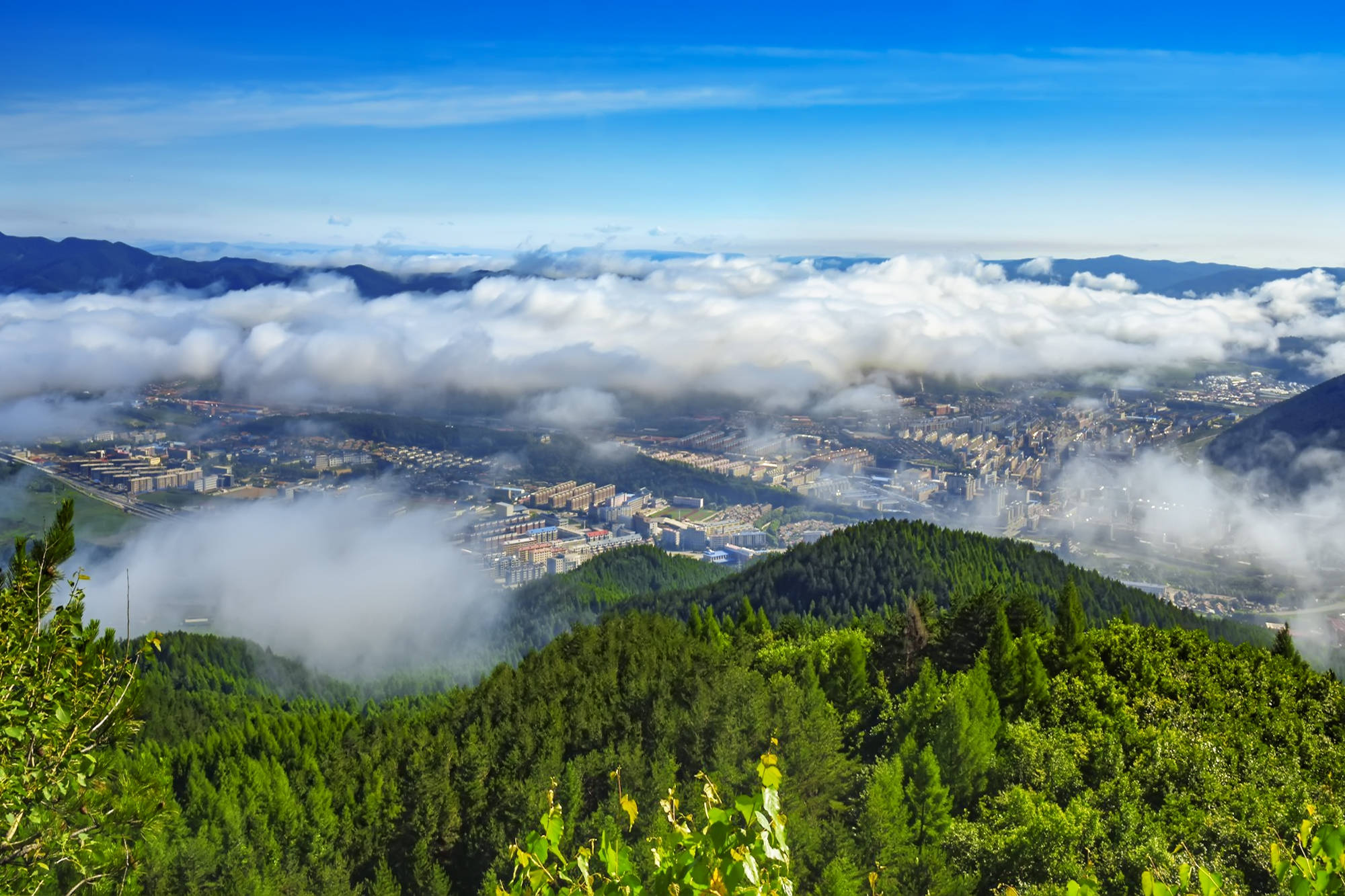 两线共画,全域发展 安图县积极探索旅游发展新模式_景区_活动_长白山