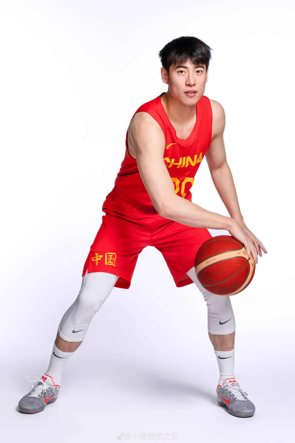 组图福利来了中国男篮发布球员官方写真