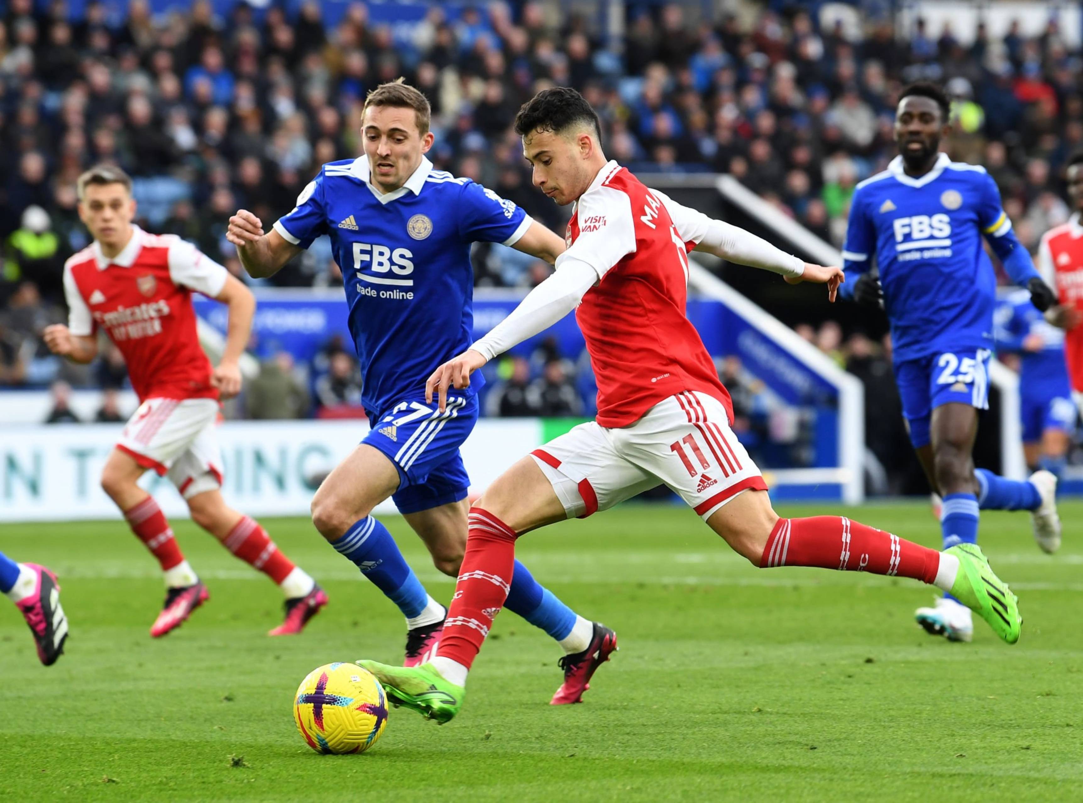 足坛精彩一夜:曼城大捷哈兰德建功,皇马绝平马竞,c罗半场戴帽_进球