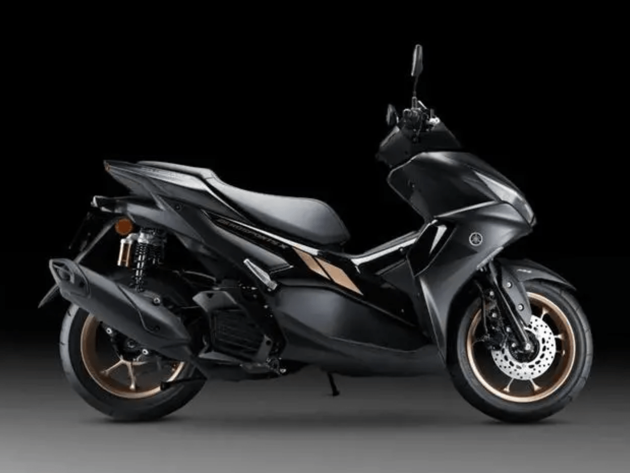 雅马哈战斗踏板aerosprts x 155国内发布 售价2.58w_搜狐汽车_搜狐网