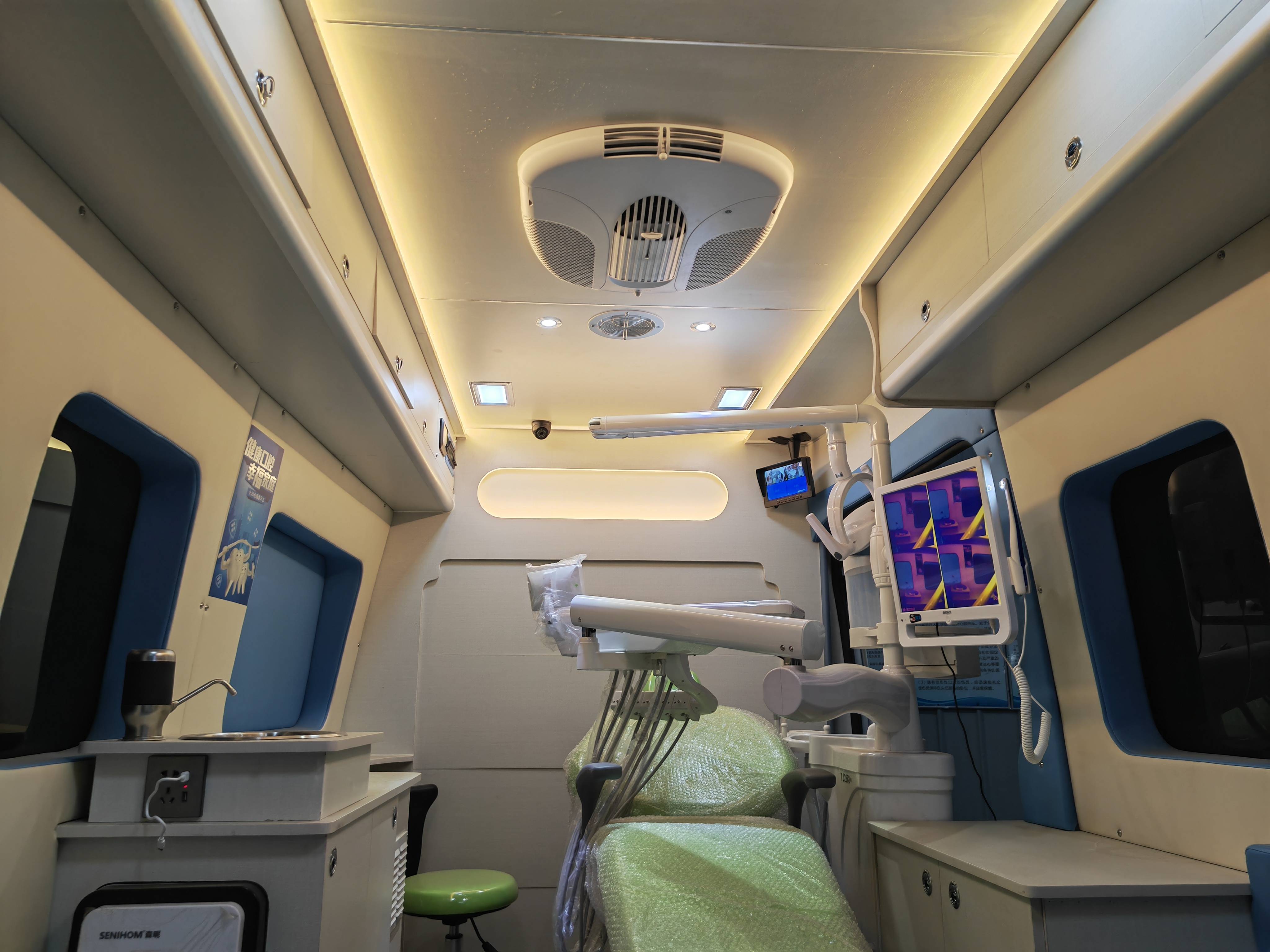 流动式牙科车 补牙 镶牙 洗牙 医疗下乡 学校牙科检查车_诊疗_口腔