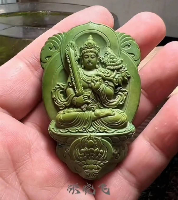 绿松石虚空藏菩萨:大师张晓飞_雕刻_的整体_牌子