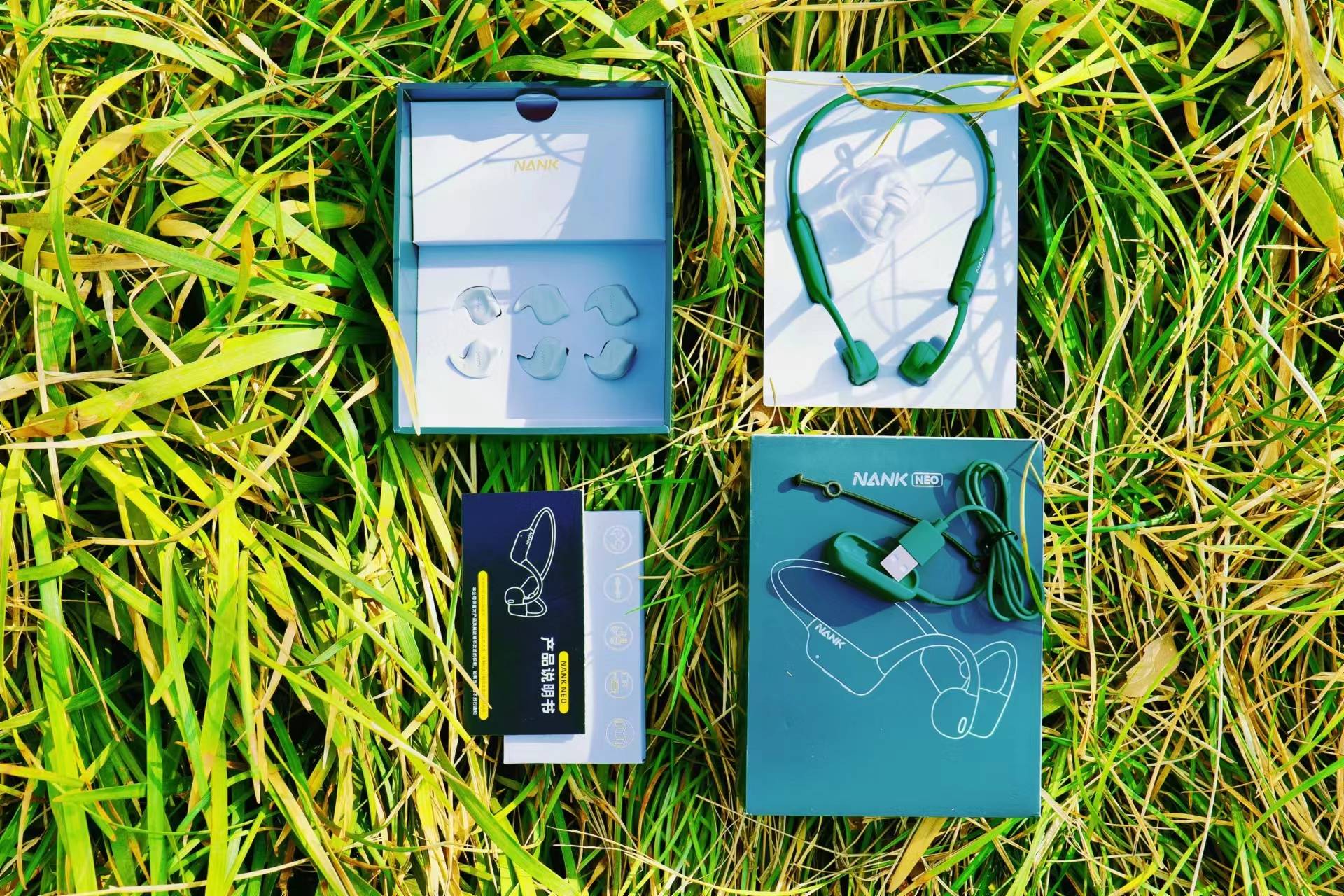 新品｜“违背祖宗的决定”，南卡NEO终于不用祖传触点充电啦！