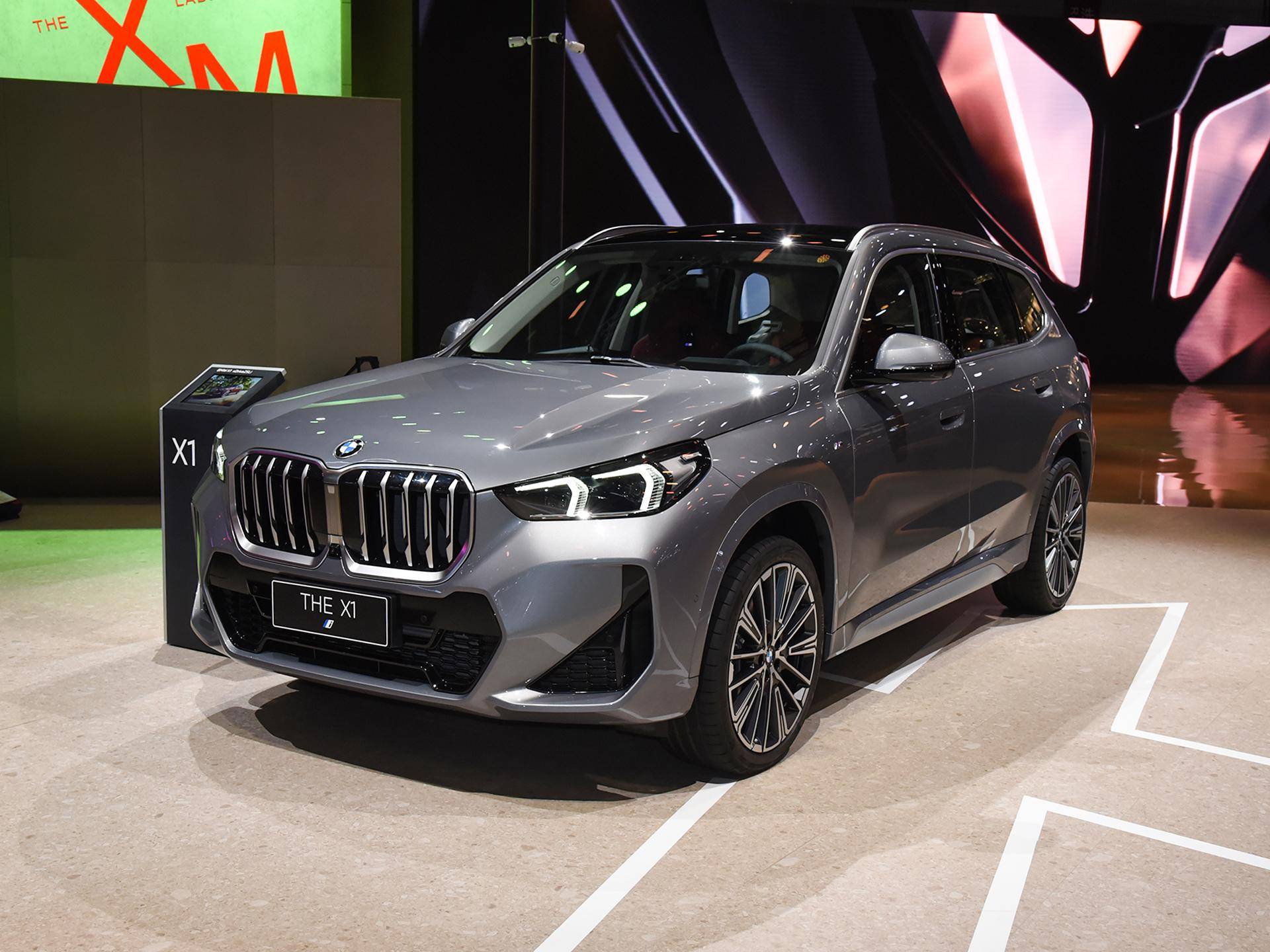全新国产宝马x1亮相上海车展并公布售价,售价28.