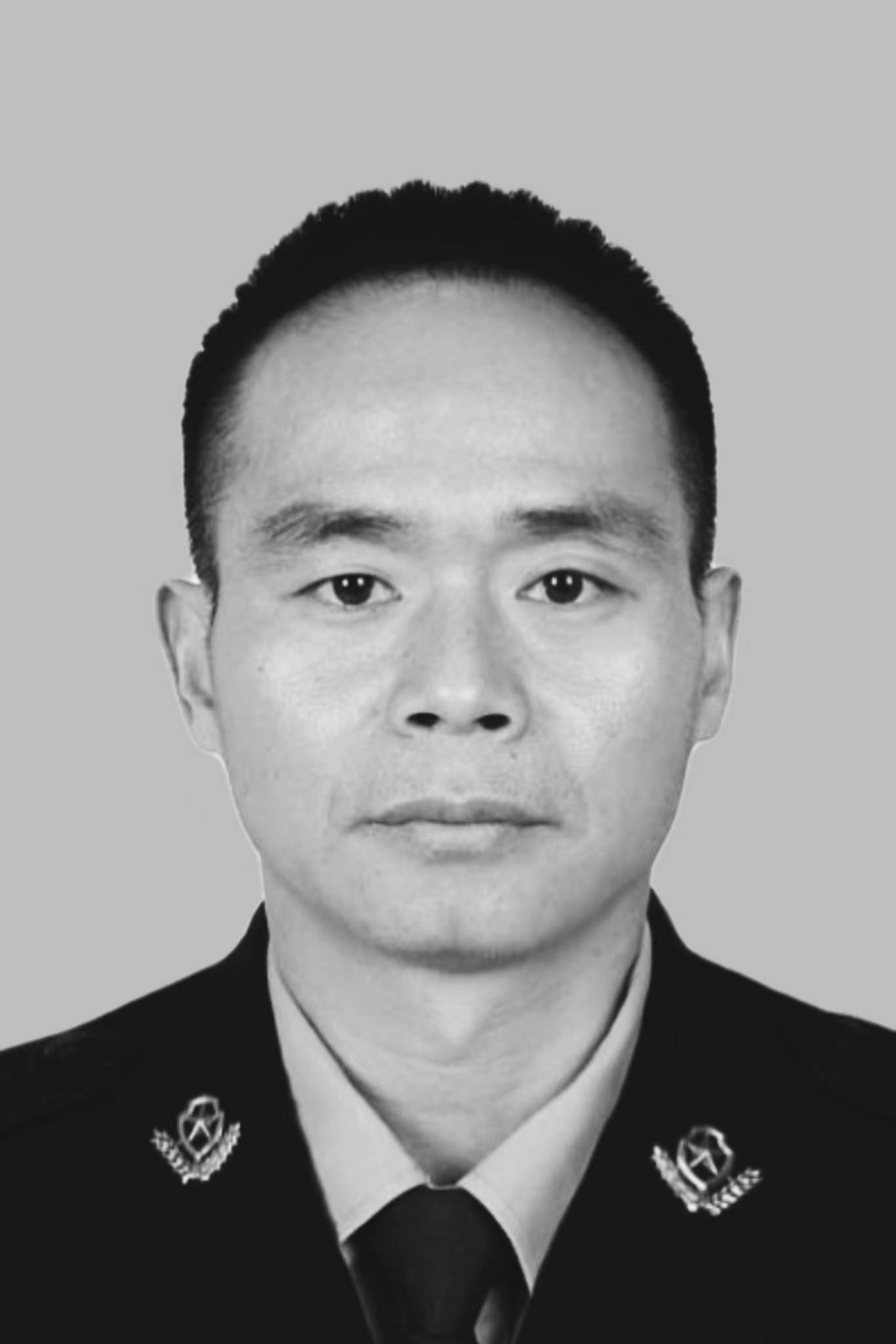 洪江市公安民警杨碧冰因公牺牲,年仅43岁_公安局_安江_个人