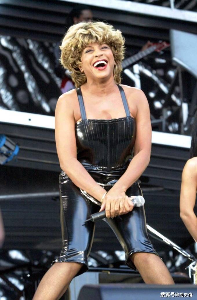 美国摇滚教母,永不衰老的性感天使,蒂娜·特纳走了_穿着_turner_tina