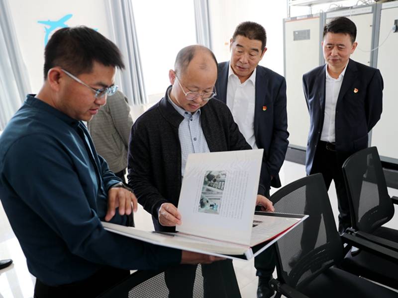 华北空管局副局长江艳军到呼伦贝尔空管站开展工作调研_进行_问题