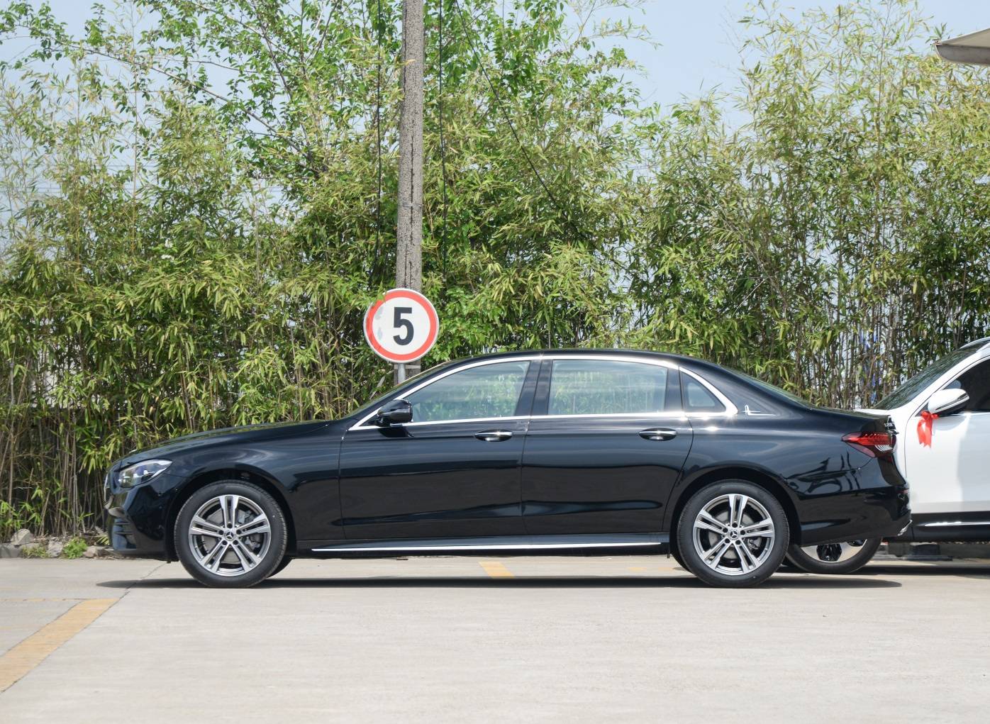 46万买一台23款奔驰e260值不值?看完你就明白了_搜狐汽车_搜狐网