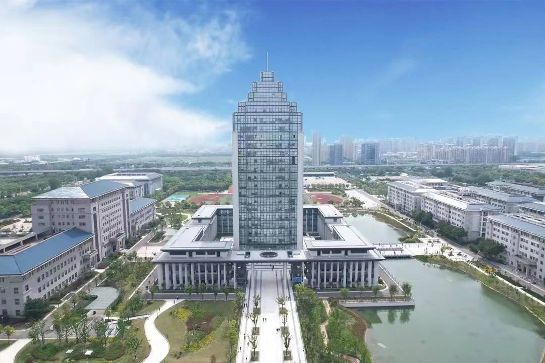 盐城技师学院南校区图片