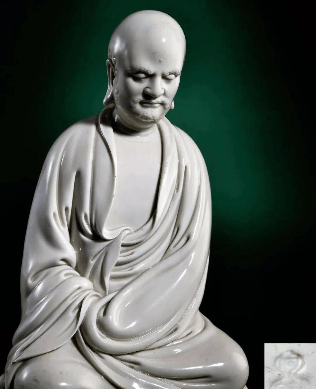 中贸圣佳|何朝宗制蒲团达摩坐像1207万重磅成交_拍品_艺术_德化