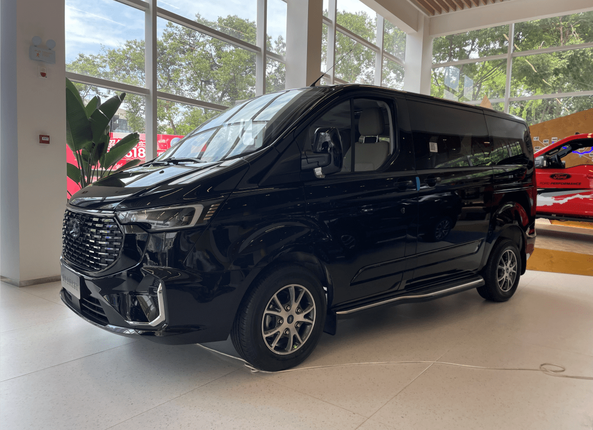 探店福特全新途睿欧:意想不到的大,露营家用好帮手!_搜狐汽车_搜狐网