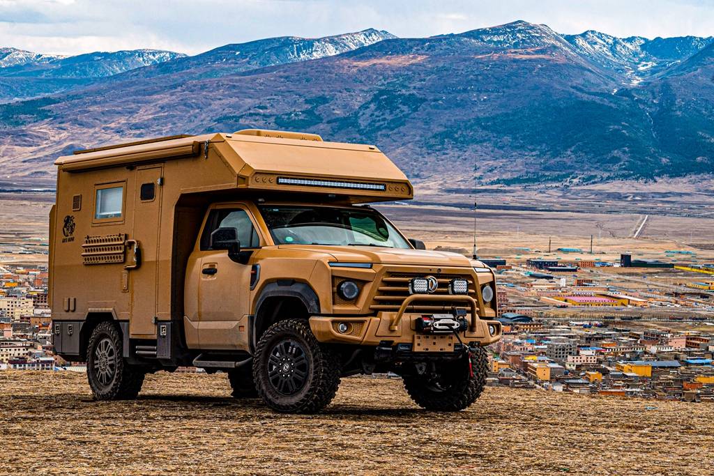 蓝牌c本的旅美速腾北极侠越野房车四驱越野房车