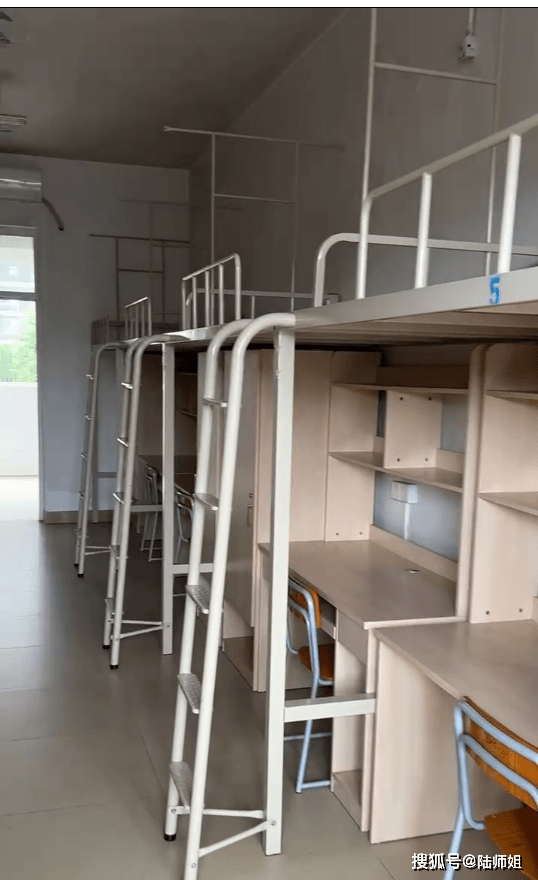 分数线或者想读高中以及继续升学的可以看看暨南大学教育学院江门分院