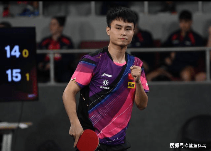 他又在乒超联赛上立下大功_周启豪_樊振东_山东