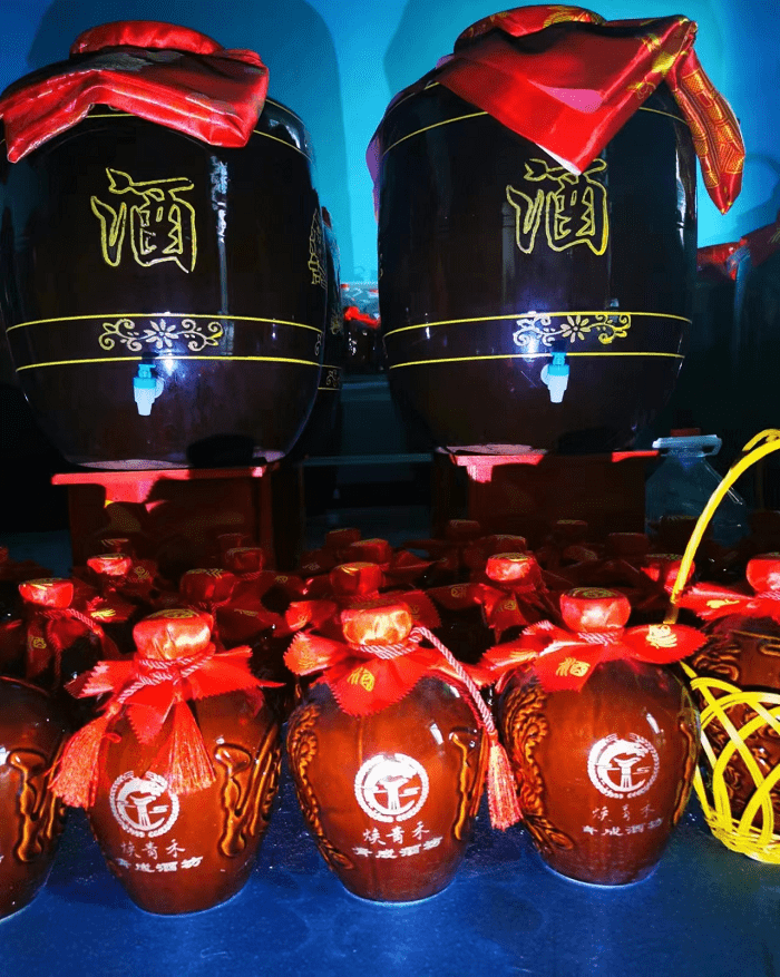 海东市平安区青成酩馏酒坊简介_酿造_青稞_酒精