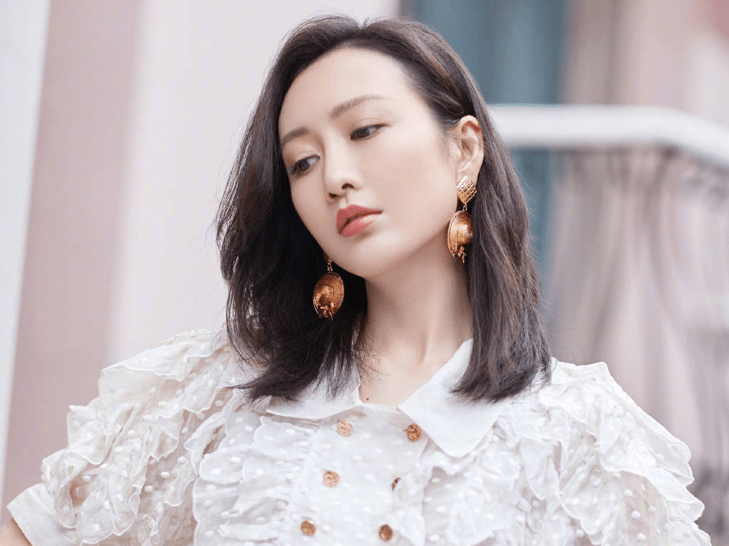 王鸥的面相很有特点_眼睛_头脑_感情