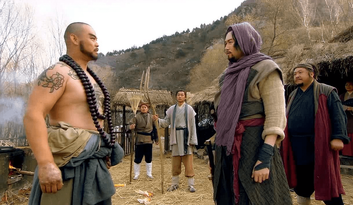 杨志鲁智深武艺高强,为何还不如一个曹正?其实正应了一句老话!